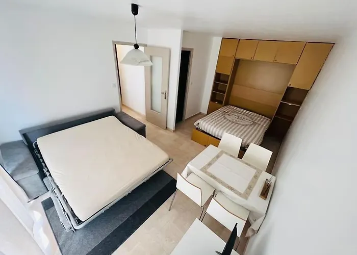 Studio 4 Couchages A 200 M De La Plage Avec Garage, Linge De Maison Et Serviettes Pour 30 Euros En Option