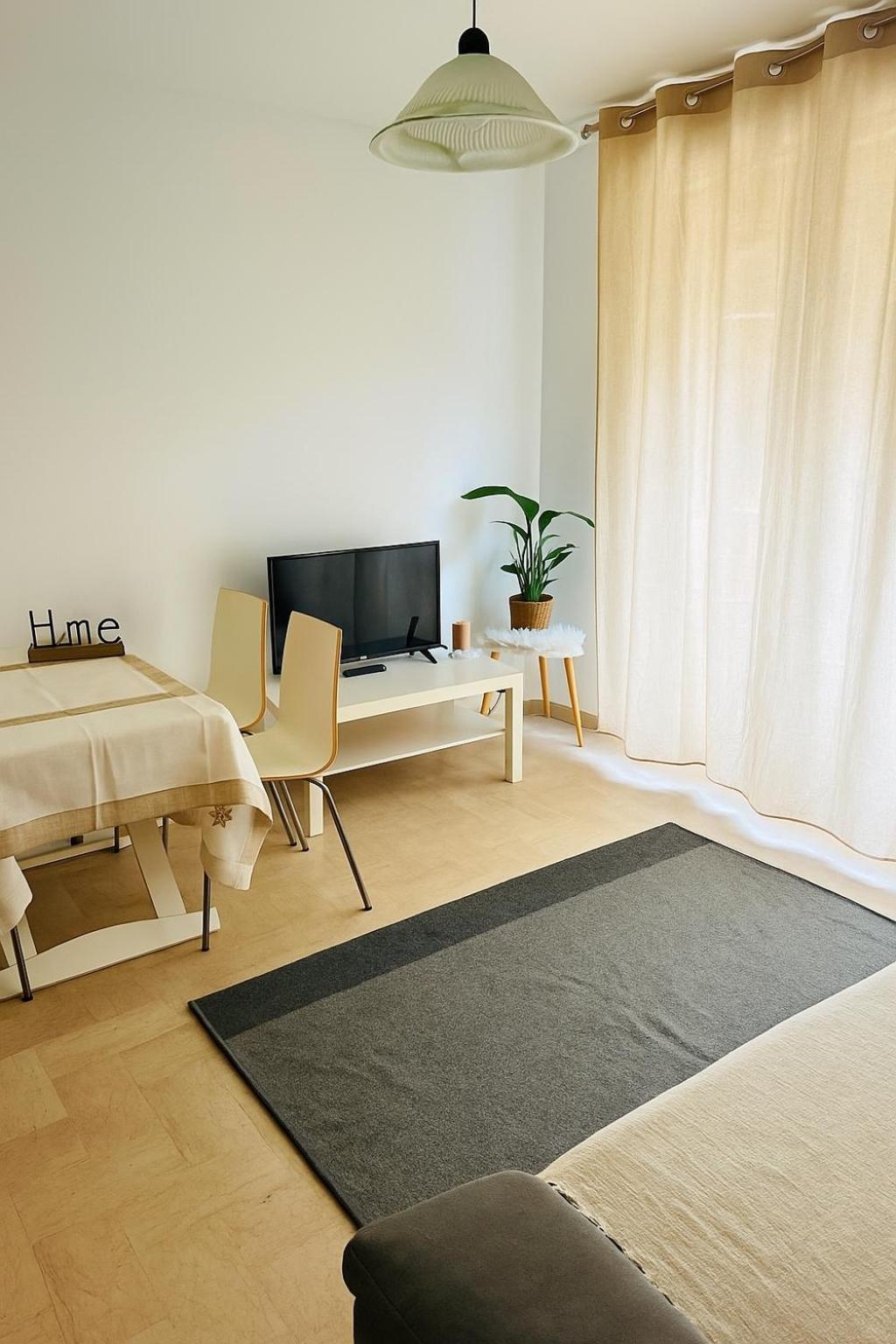 4 Couchages - A 2 Min De La A Pied - Parking Et Linge En Option Juan-les-Pins